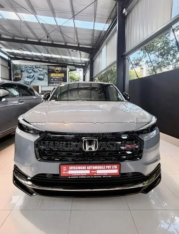 Honda Vezel RS premium 2026