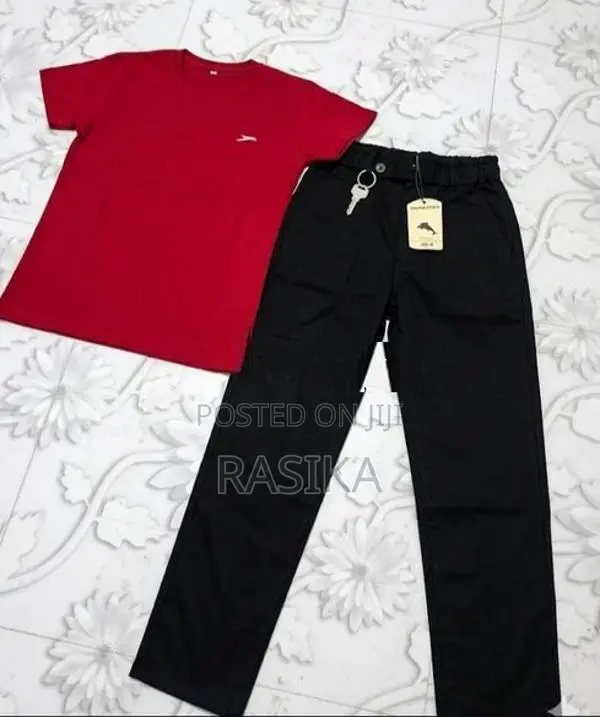 Cargo Pant with T Shirt