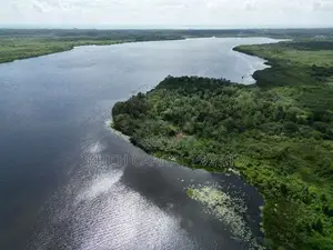 Panadura - Alubomulla Bolgoda Lake Facing Beautiful Land Plot Sale