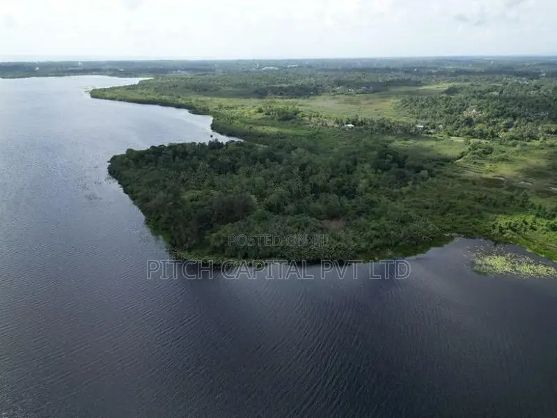 Panadura - Alubomulla Bolgoda Lake Facing Beautiful Land Plot Sale