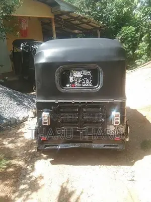 Bajaj RE 1992