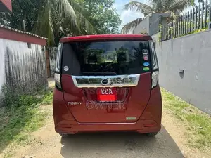 Toyota Roomy Custom GT Turbo 2023