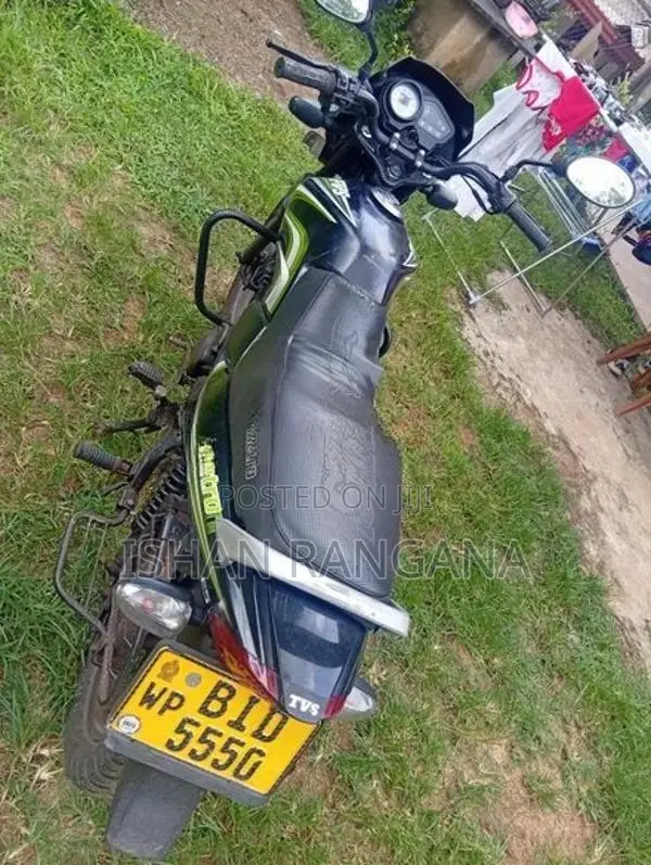 TVS Metro 2017