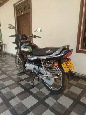 Bajaj CT100 2005