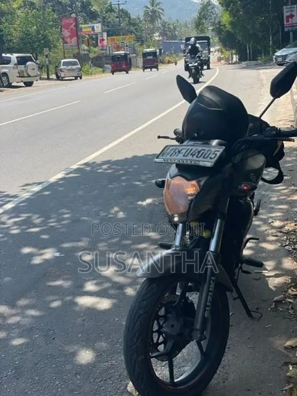 Suzuki Gixxer 2017