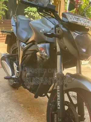 Suzuki Gixxer 2017