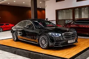 Mercedes Benz S580e AMG Premium Plus 3.0 2025
