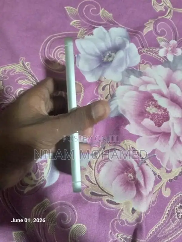 Samsung Galaxy S23 FE (Used)