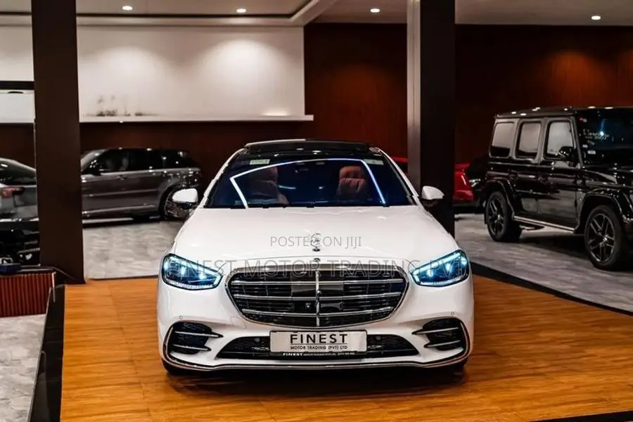 Mercedes Benz S580e AMG Premium Plus 3.0 2025