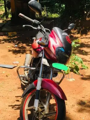 Bajaj Discover 125 2005