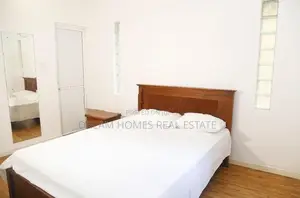 Fully Furnished Luxury 5BR Home with Rooftop Terrace – Mount Lavinia