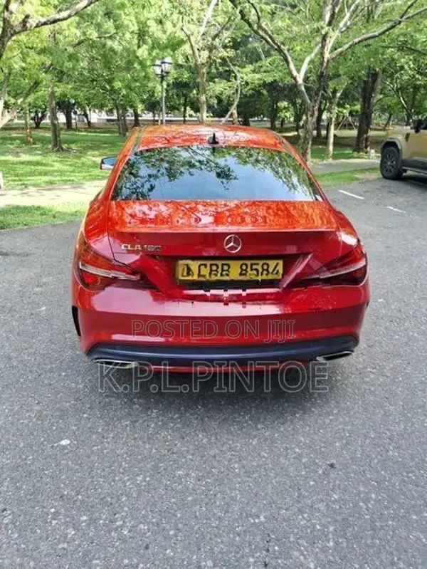 Mercedes Benz CLA 180 2016
