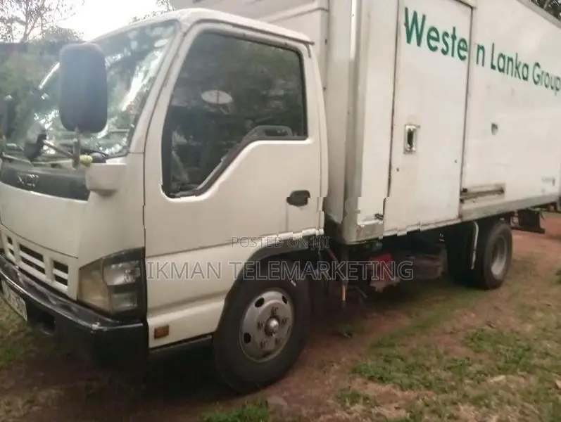 Isuzu Elf 350 NPR 81 2010