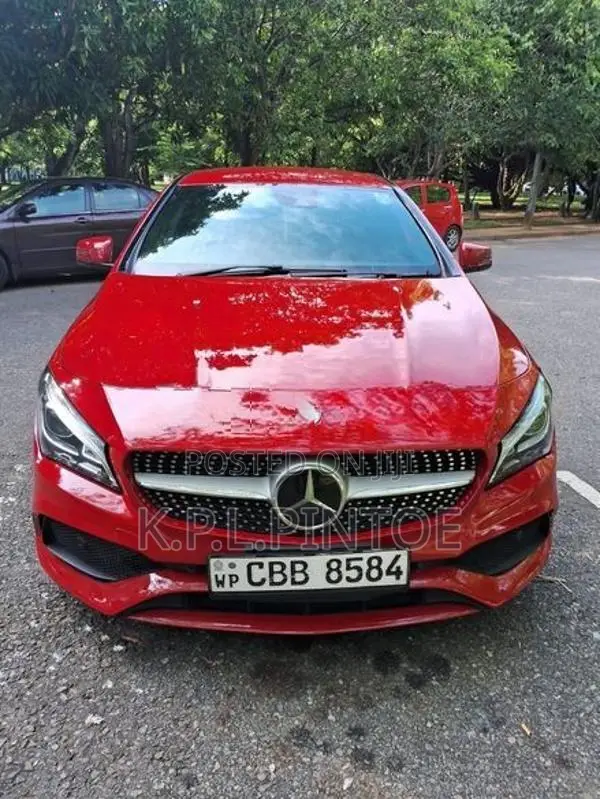 Mercedes Benz CLA 180 2016