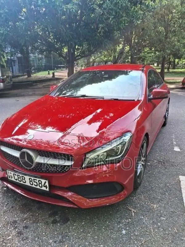 Mercedes Benz CLA 180 2016
