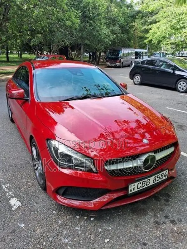 Mercedes Benz CLA 180 2016