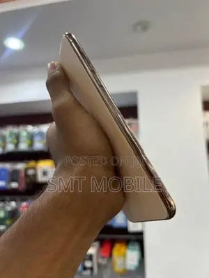 Apple iPhone 11 Pro Max (Used)