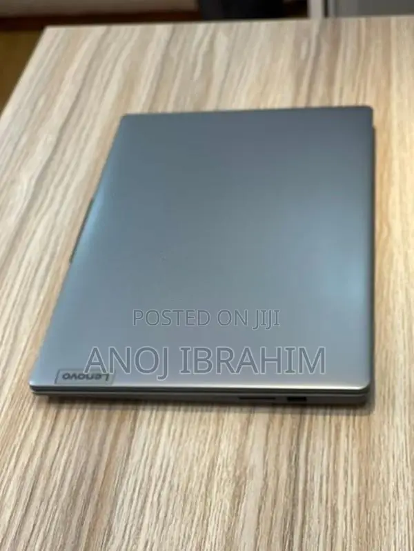Lenovo IdeaPad Slim 3