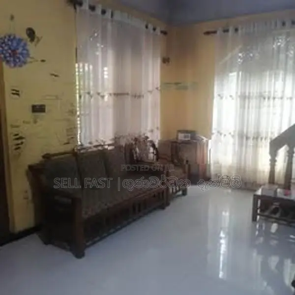 Two Story House for sale in Facing Airpiort Karunayake