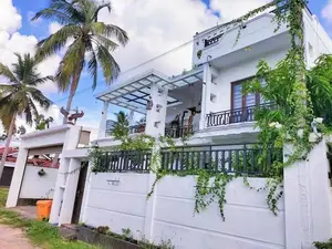 5 Rooms Box Type Luxury House For Sale in Negombo