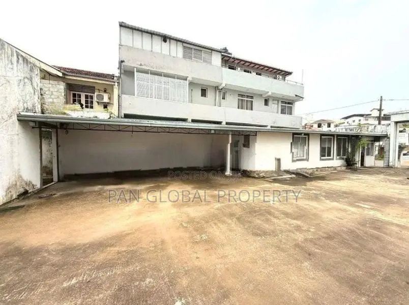 Land for Sale in Rajagiriya
