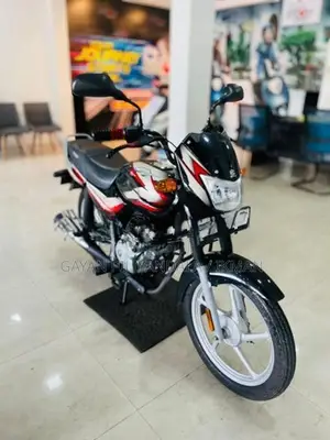 Bajaj CT100 2023