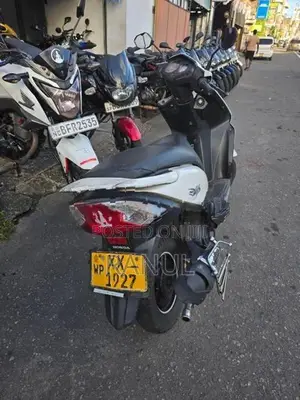 Honda Dio 2012