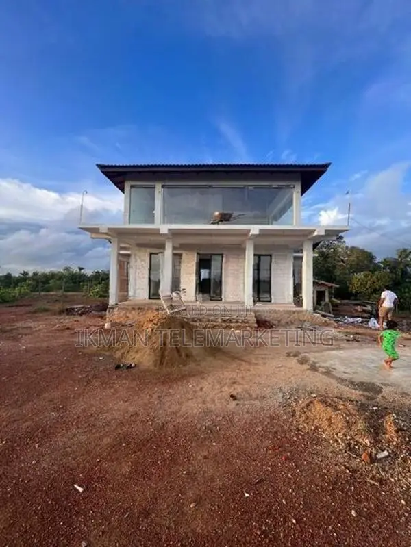 Land with House for Sale in Puhambugoda, Elduwa