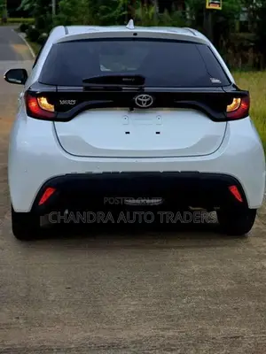 Toyota Yaris X 2024