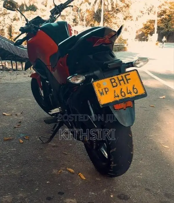 Honda CB Hornet 2018