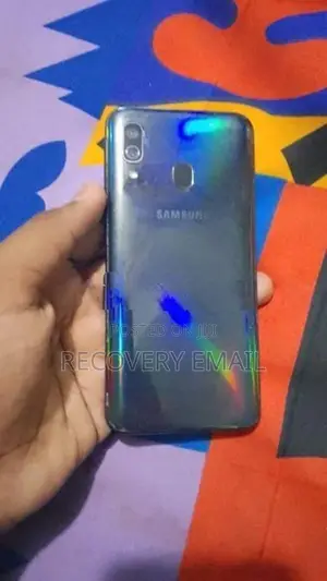Samsung Galaxy A40 (Used)