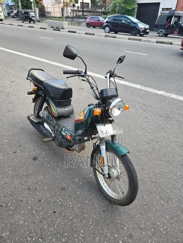 TVS XL 100 2025