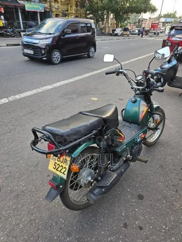 TVS XL 100 2025