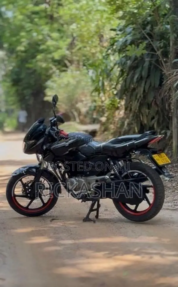 Bajaj Pulsar 150 2012