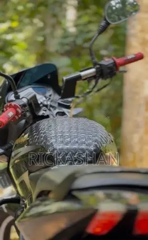 Bajaj Pulsar 150 2012