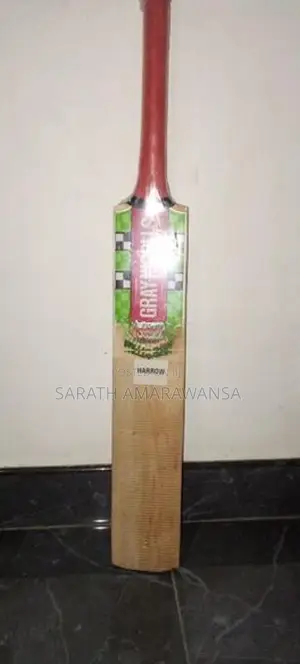 Gray Nicolls Bat