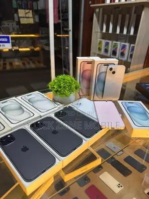 Apple iPhone 15 128GB (Used)