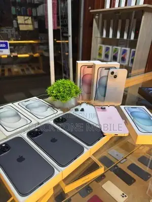 Apple iPhone 15 128GB (Used)