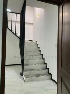 Brand New House for Sale – Wellampitiya