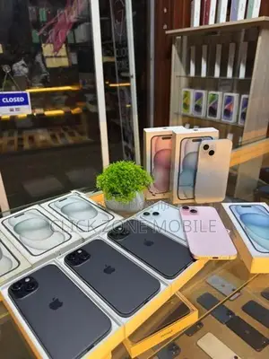 Apple iPhone 15 128GB (Used)
