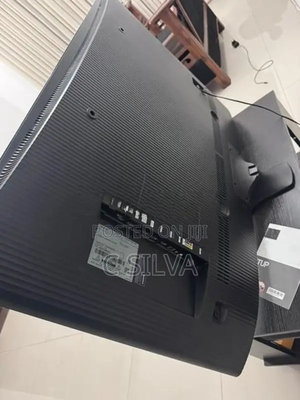 Samsung 49-Inch 4K Ultra HD Curved Smart TV