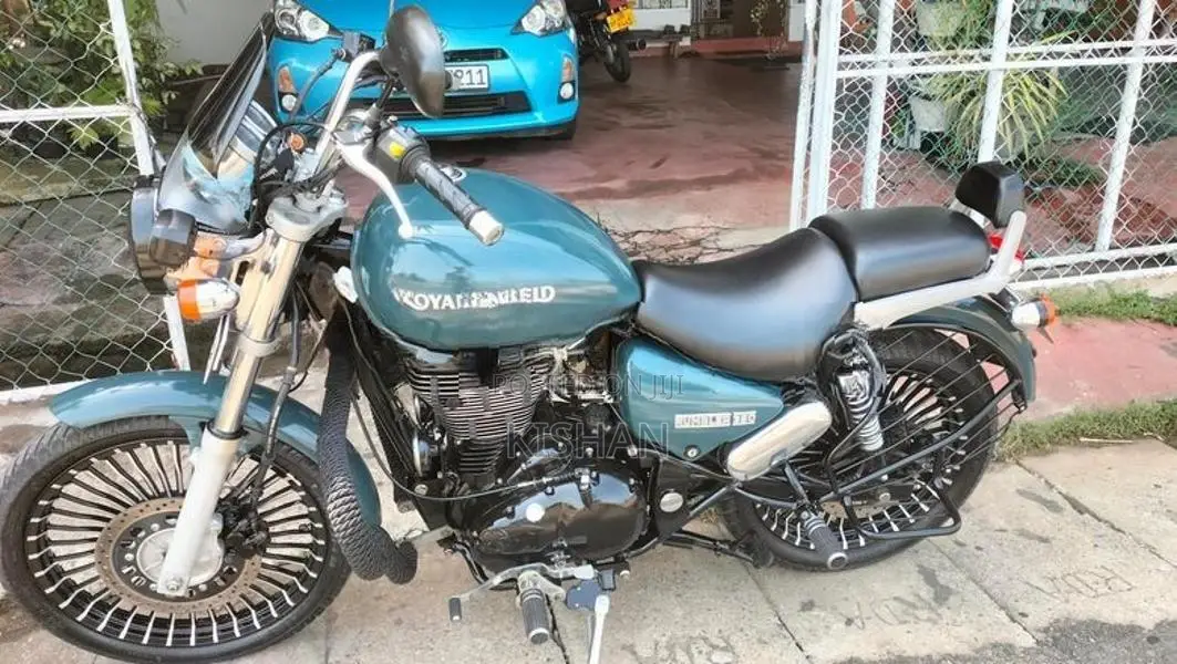 Royal Enfield Rumbler 2017