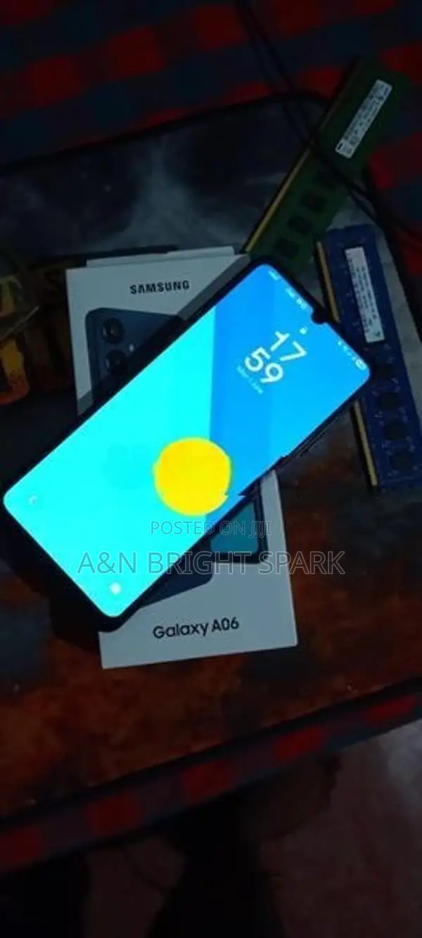 Samsung Galaxy A06 (Used)