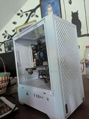 i3 10th Gen 8GB Ram 256gb NVMe Desktop Computer