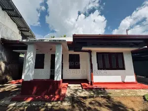 House for Rent in Hanwella