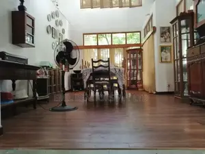 Spacious 6 Bedroom House with Annex for Sale Rajagiriya (EM026SR)