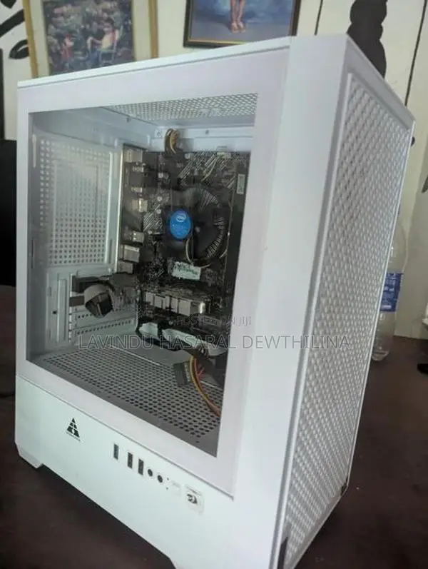 i3 10th Gen 8GB Ram 256gb NVMe Desktop Computer