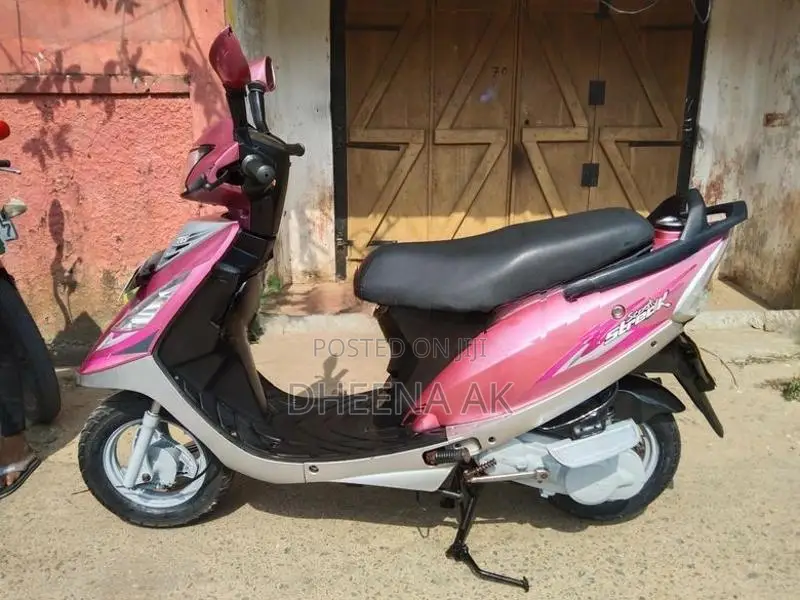 TVS Streak 2012