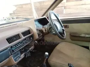 Nissan Sunny SG 1982