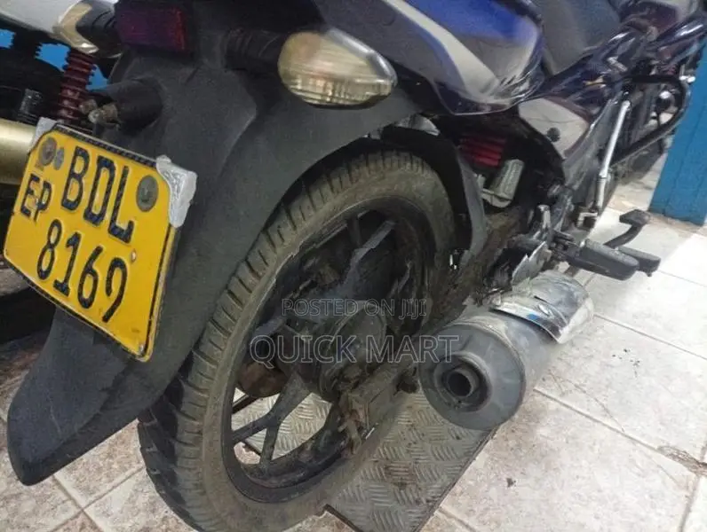Bajaj Discover 125 2016